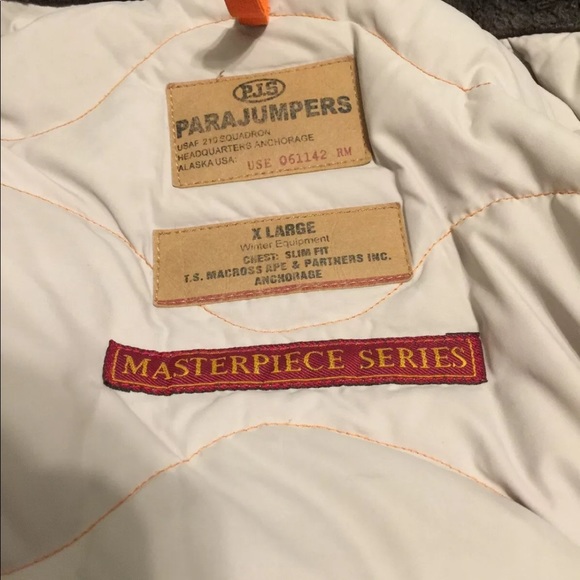 EUC💕 Parajumper’s Kodiak Masterpiece Jacket - Picture 5 of 8